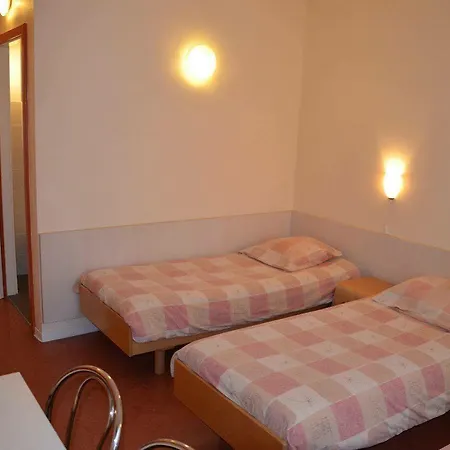호텔 Ibis Styles Centre Republique 3*