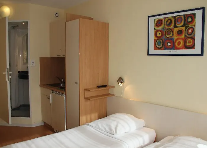 Ibis Styles Centre Republique Hotell