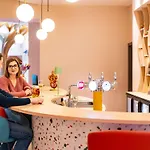 Ibis Styles Centre Republique 3*