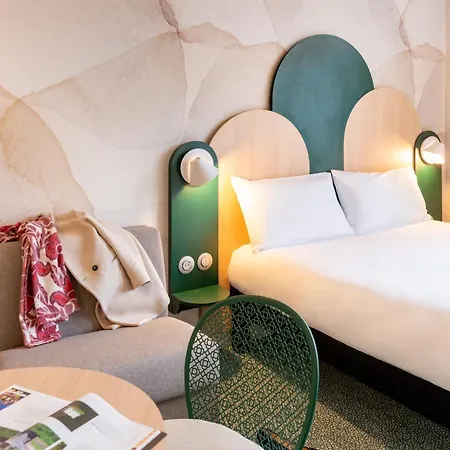 Ibis Styles Centre Republique 3*