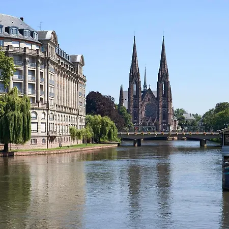 Ibis Styles Centre Republique Hotel