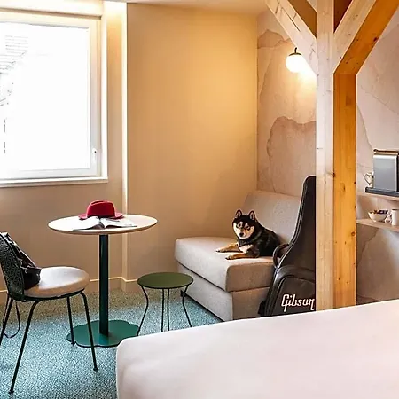 Ibis Styles Centre Republique 3*