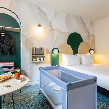 Ibis Styles Centre Republique 3*