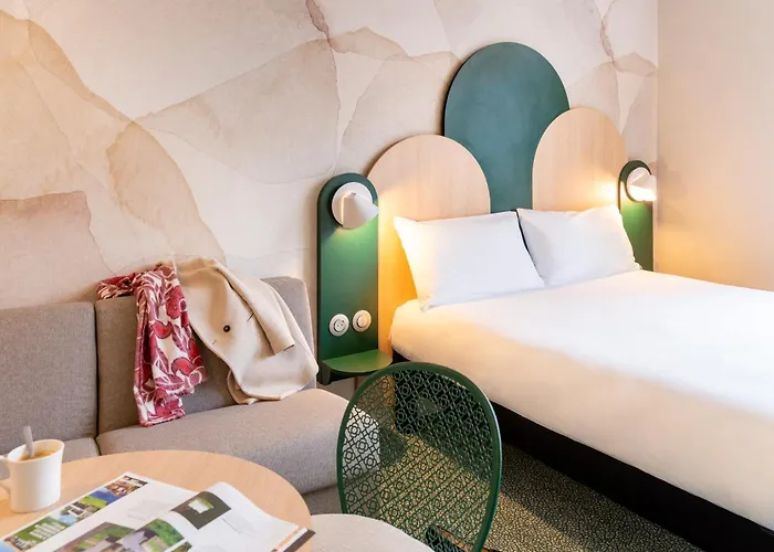 Ibis Styles Centre Republique 3*
