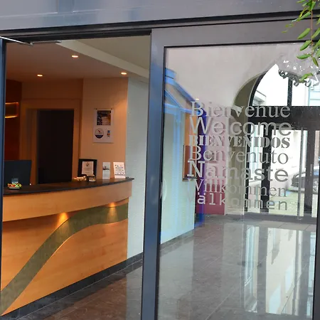 Ibis Styles Centre Republique Hotel 3*