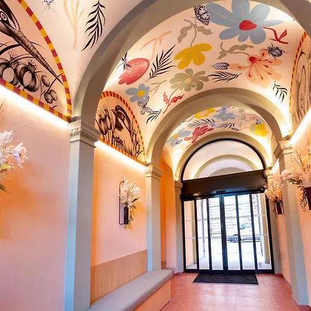 Ibis Styles Centre Republique Hotel