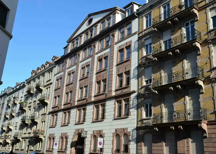 Ibis Styles Centre Republique 3*